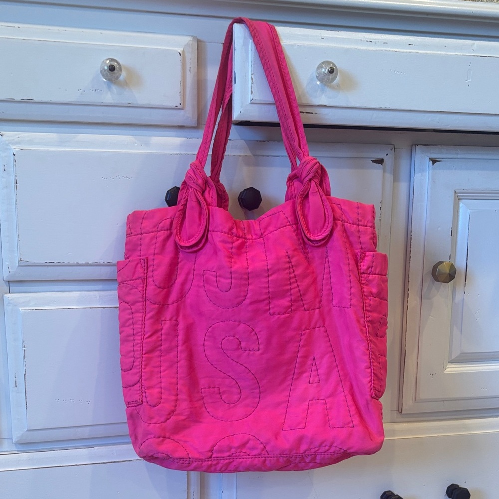 Marc Jacobs Bright Pink Quilted Tote with Knotted Handles - Picture 4 of 7